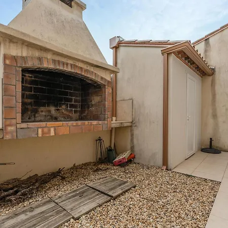 Holiday home Gorgeous In With Private Swimming Pool, Be Inside Or Outside
